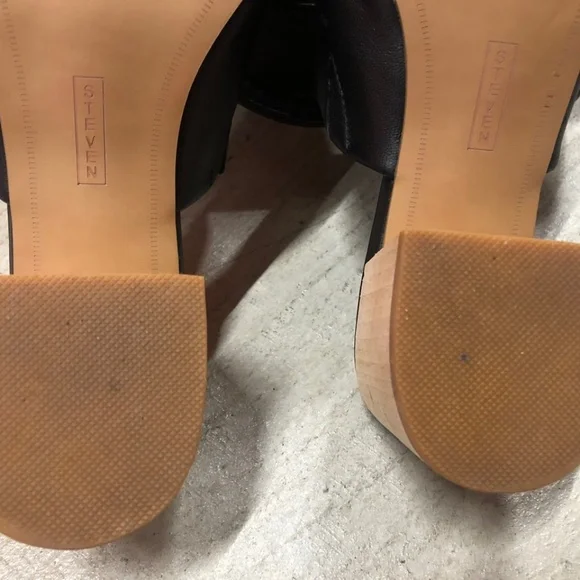 STEVEN by SM Black Leather Mules Heeled Shoes, Size 9.5 - Picture 7 of 7